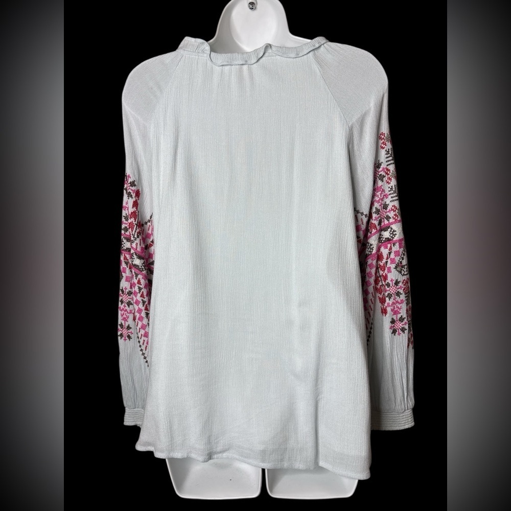 Sundance Womens Embroidered Top Size XS Light Blue Boho Gypsy Artsy Lightweight - Picture 3 of 10